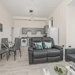 Ascot Grange &