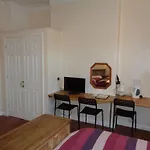 Ascot Grange & Ξενοδοχείο