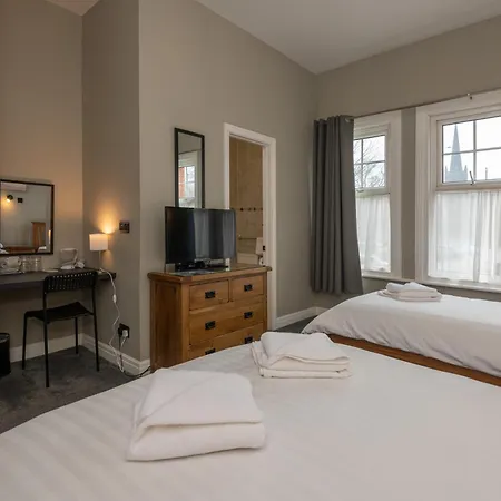 Ascot Grange - Voujon Resturant Hotel