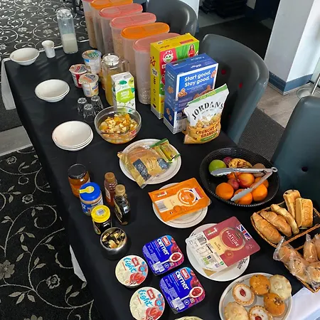 Готель Ascot Grange - Voujon Resturant 3*