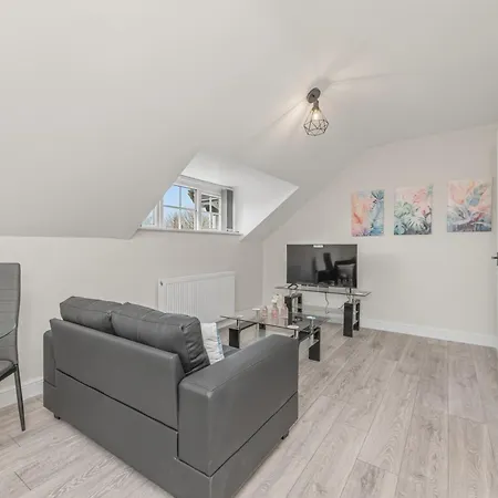 Ascot Grange & Leeds (West Yorkshire)