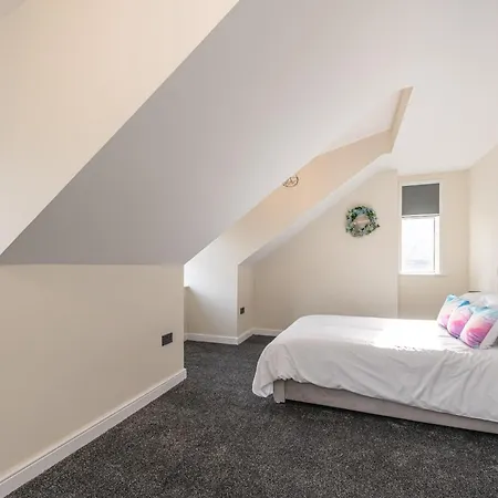 Ascot Grange & Hotel 3*