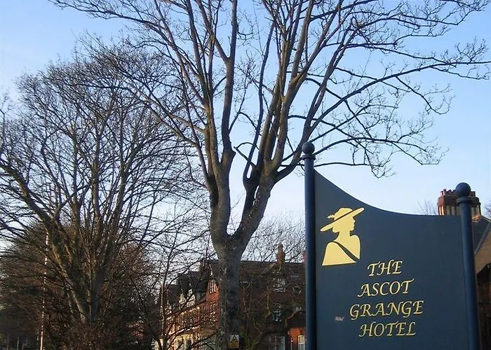 Ascot Grange - Voujon Resturant Лідс