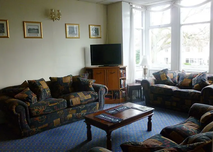 Готель Ascot Grange - Voujon Resturant 3*