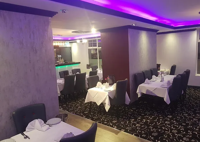 Ascot Grange - Voujon Resturant 3* Лідс