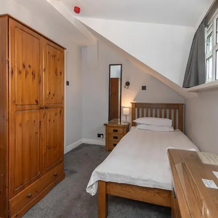 Szálloda Ascot Grange - Voujon Resturant 3*