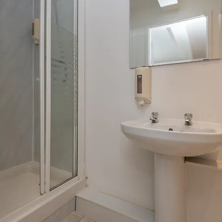 Ascot Grange - Voujon Resturant 3*