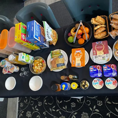 Ascot Grange - Voujon Resturant Szálloda Leeds