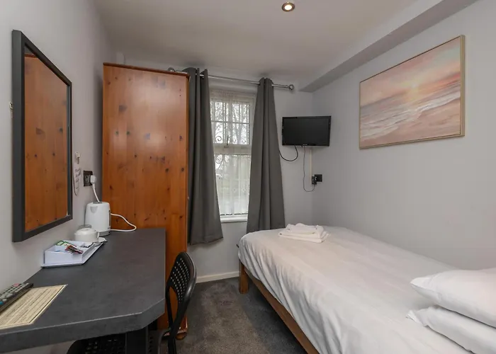 Ascot Grange - Voujon Resturant 호텔