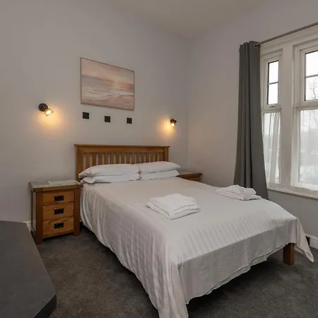 Otel Ascot Grange - Voujon Resturant