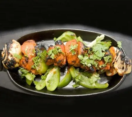Ascot Grange - Voujon Resturant Otel Leeds (West Yorkshire)